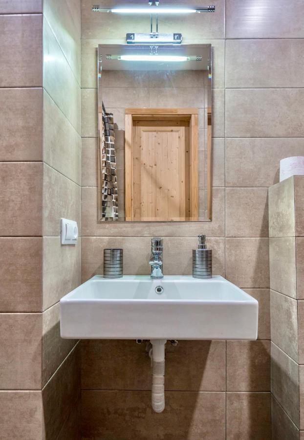Studio Apartment Nft New Gudauri 108 ภายนอก รูปภาพ